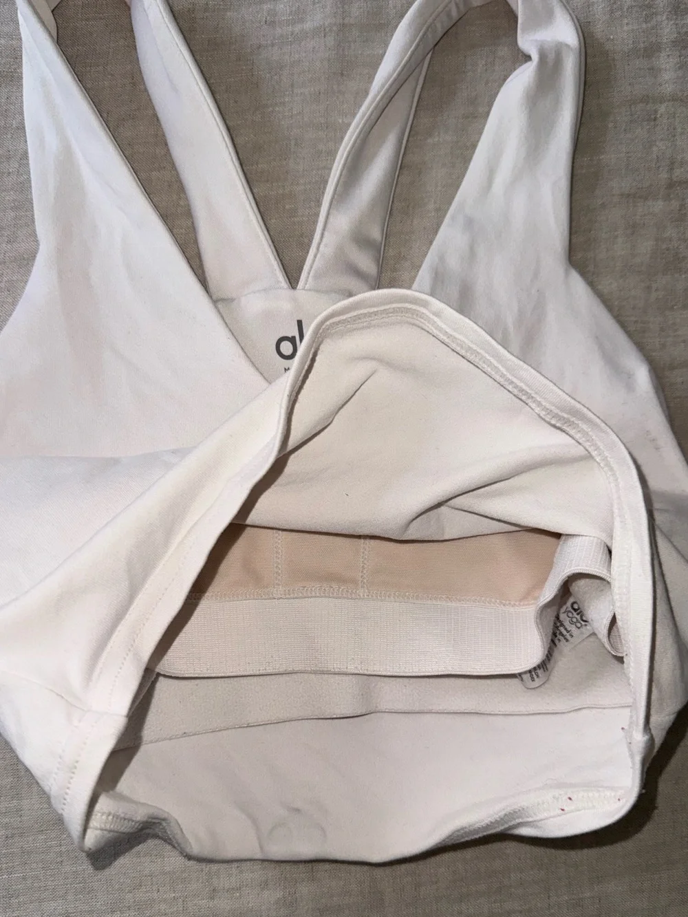 Alo Yoga Airbrush Real Bra Tank in White